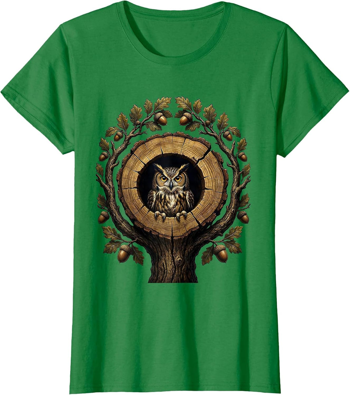 Women's Owl in Tree Hollow Nature Wildlife Illustration T-Shirt - Kelly Green