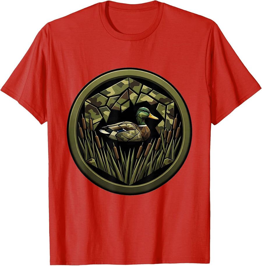 Men's Camo Duck Blind Cattail Marsh Hunting Illustration T-Shirt - Red