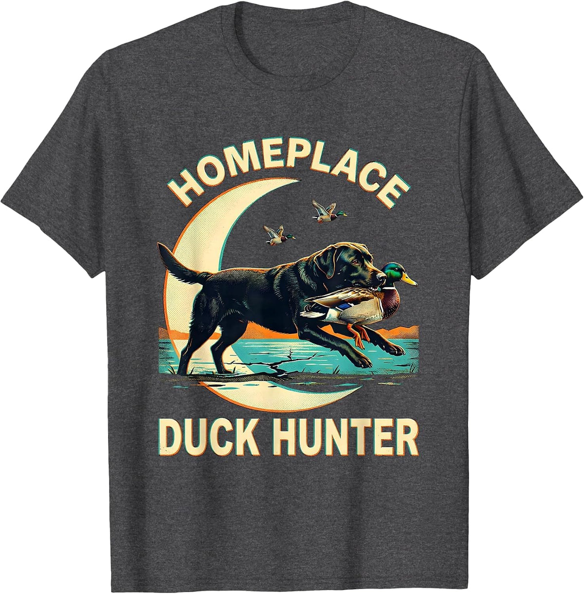Homeplace Duck Hunter Risograph Labrador Duck Hunting Rural T-Shirt - Dark Heather Grey
