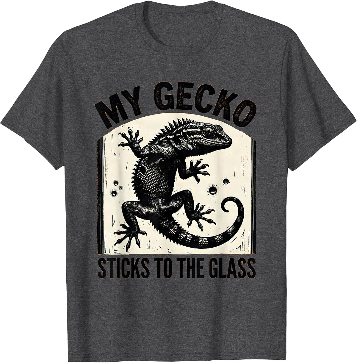 Men's My Gecko Sticks To The Glass Funny Reptile Pet Lover Linocut T-Shirt - Dark Heather Grey