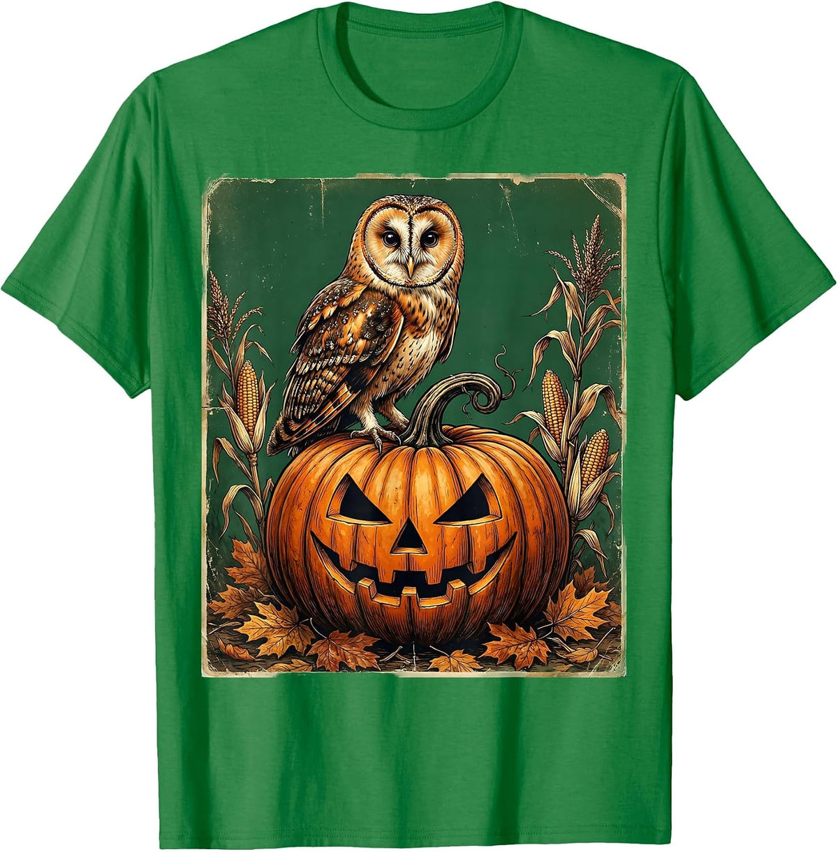 Men's Owl on Glowing Pumpkin Halloween Illustration T-Shirt - Kelly Green